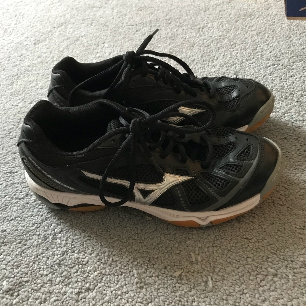 Mizuno Volleyball shoes